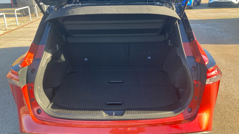 Nissan Qashqai 1.3 DiG-T MH N-Connecta 5dr Petrol Hatchback